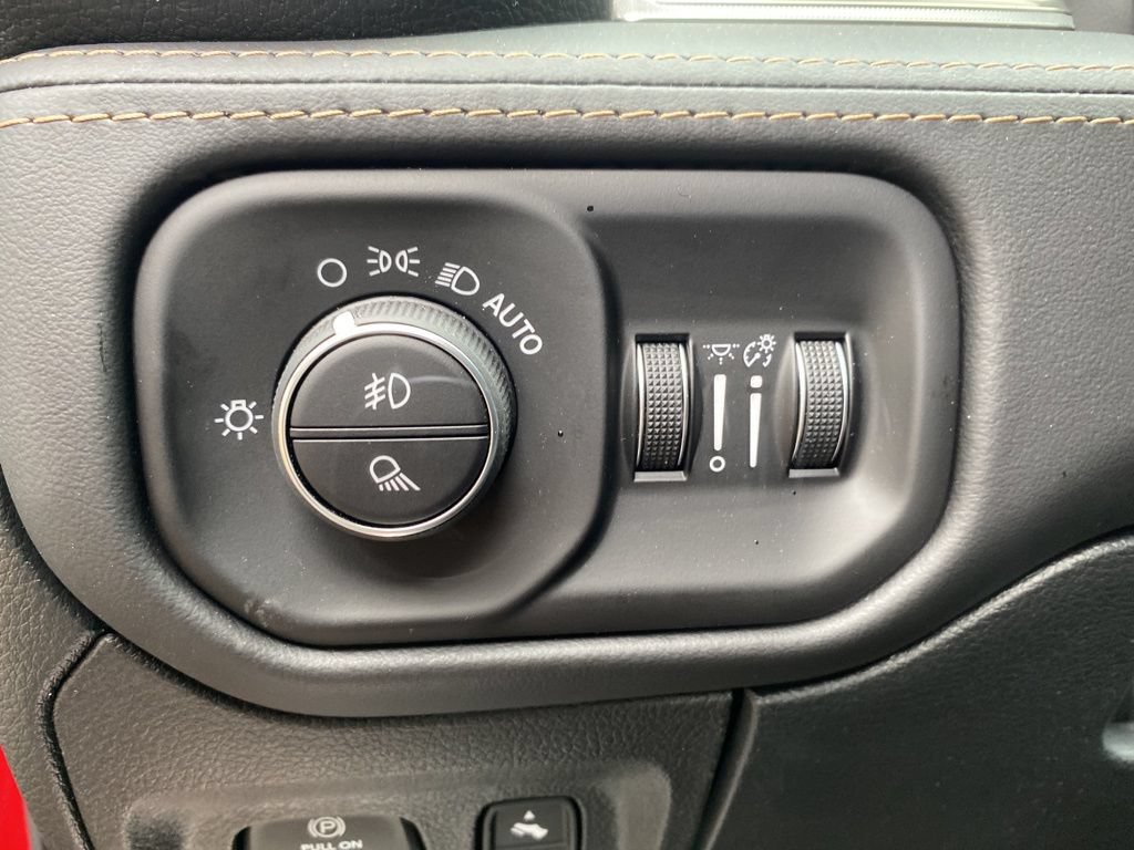 New 2026 RAM 1500 Tungsten AWD/4WD image 31