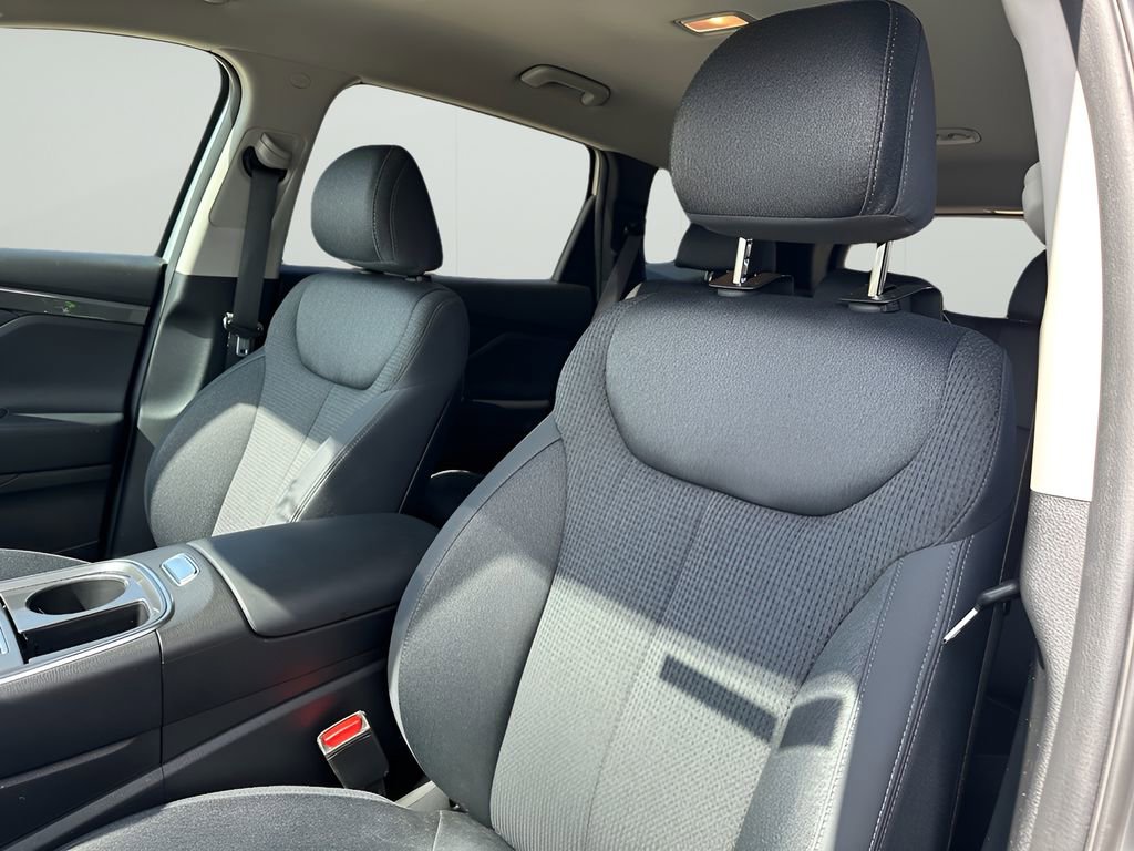 Used 2023 Hyundai Santa Fe SEL image 13