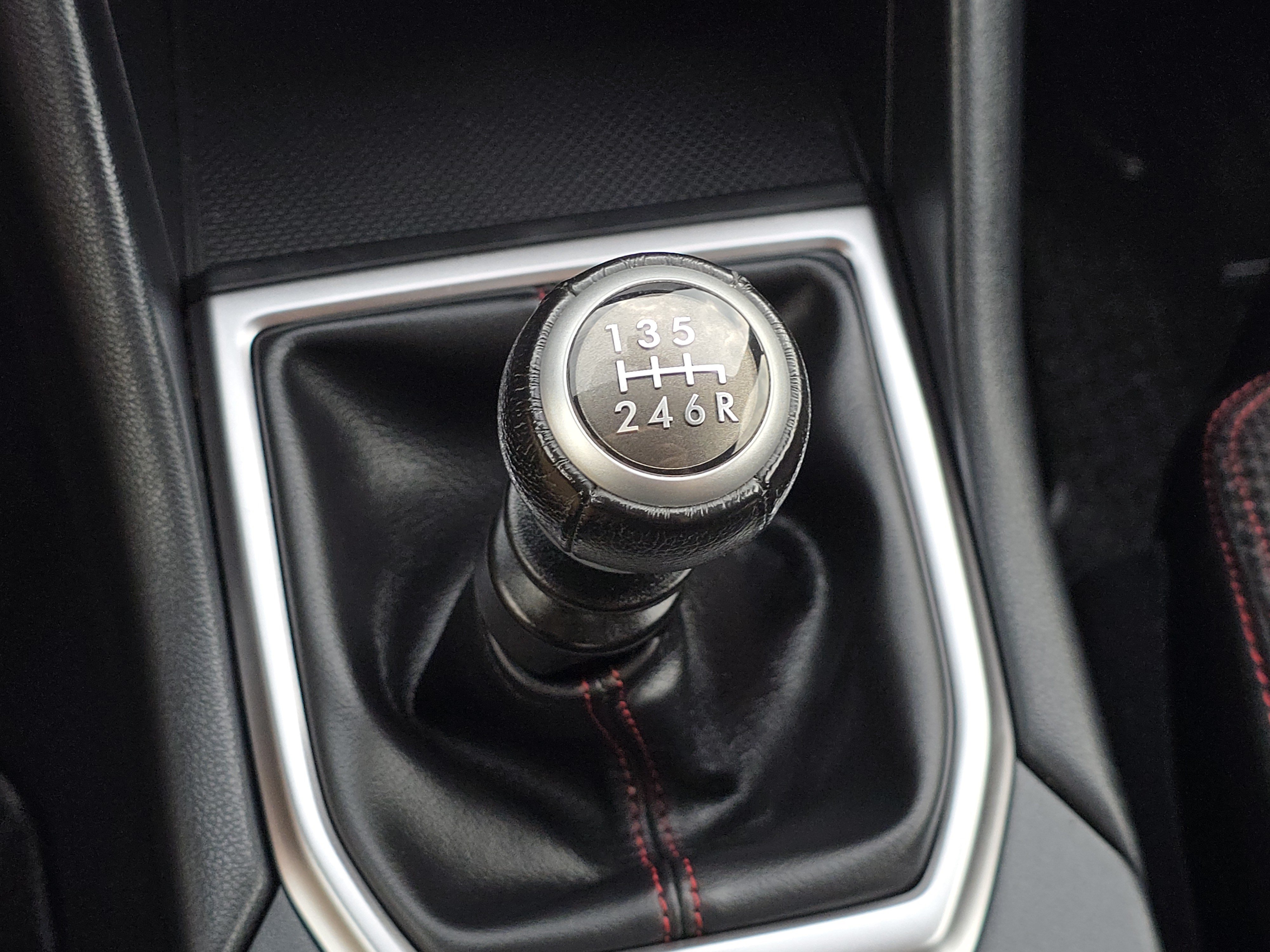 Used 2022 Subaru WRX Premium AWD/4WD image 10