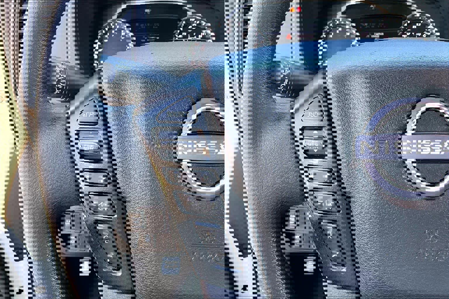 Used 2022 Nissan Frontier S w/ Technology Package image 24