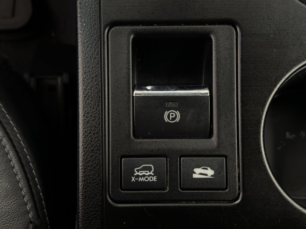 Used 2017 Subaru Outback 2.5i Limited AWD/4WD image 24