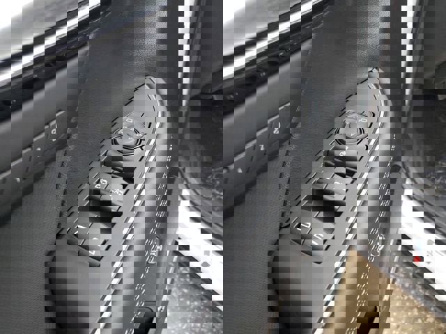 New 2026 Buick Envision Preferred image 18