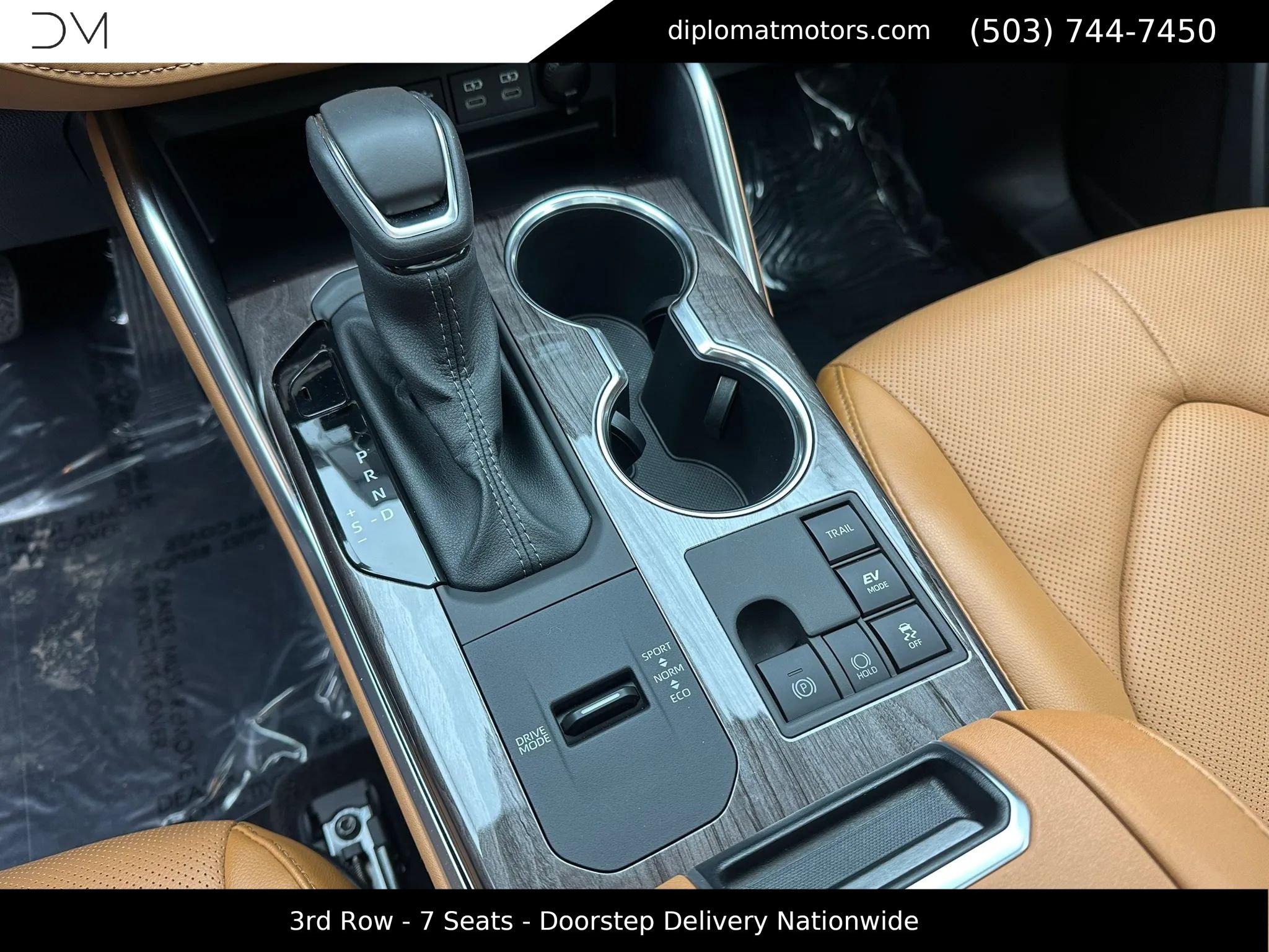 Used 2025 Toyota Highlander Platinum image 37