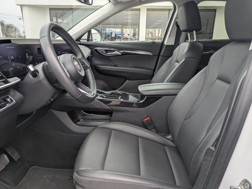 Used 2025 Buick Envision Preferred image 27