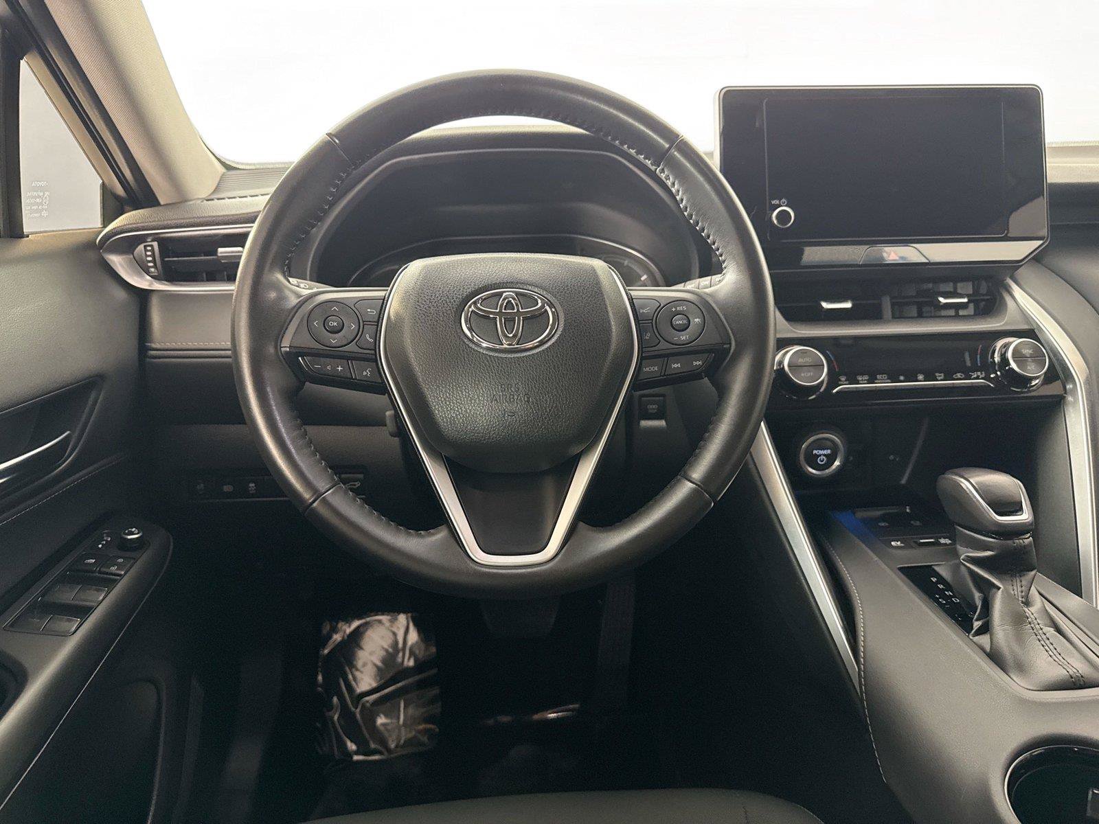Certified 2023 Toyota Venza LE AWD/4WD image 29