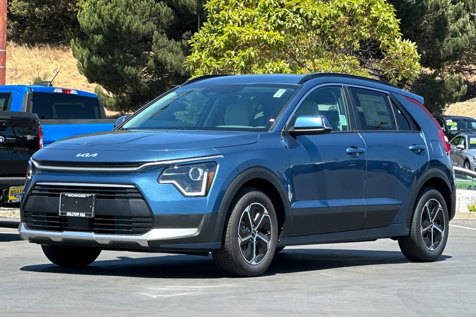 New 2026 Kia Niro EX FWD image 8