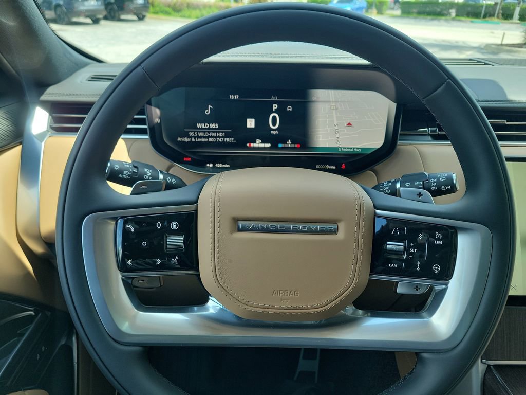 New 2026 Land Rover Range Rover Long Wheelbase SE AWD/4WD image 29