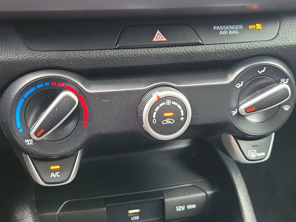 Used 2023 Kia Rio LX FWD image 31