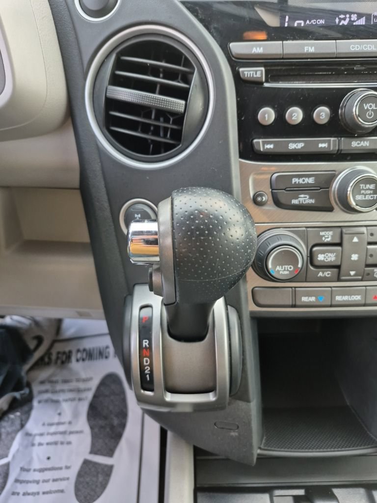 Used 2014 Honda Pilot EX image 25