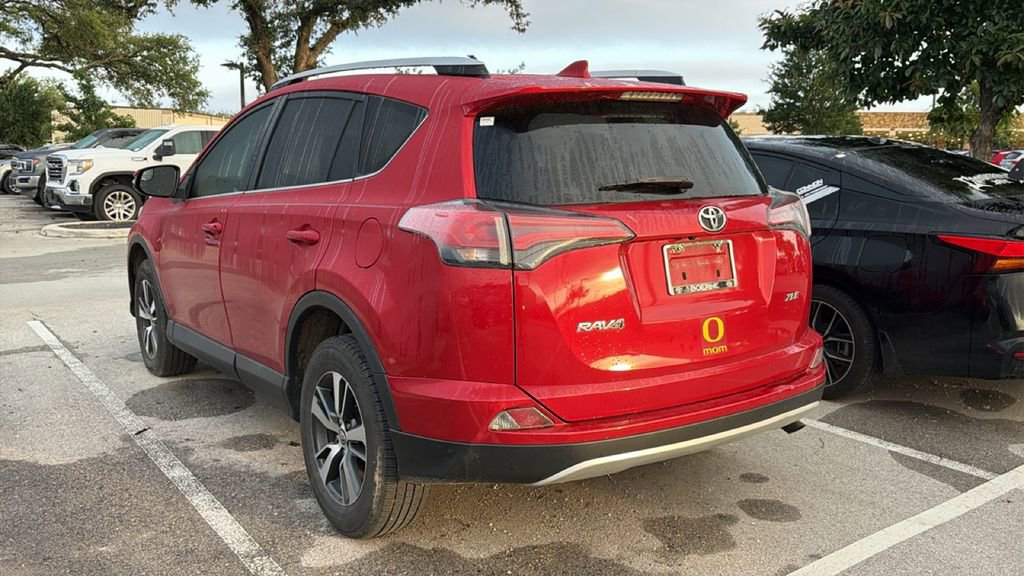 Used 2016 Toyota RAV4 XLE FWD image 7