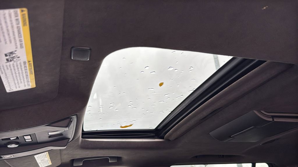 Used 2018 Cadillac Escalade ESV Platinum AWD/4WD image 42