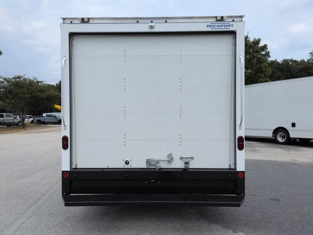 New 2027 Ford E-350 and Econoline 350 Super Duty w/ Power Equipment Group RWD image 5