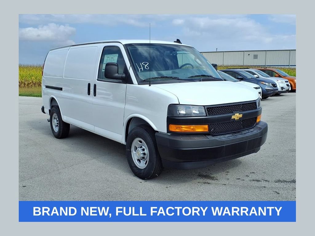Used 2025 Chevrolet Express 3500 w/ Driver Convenience Package