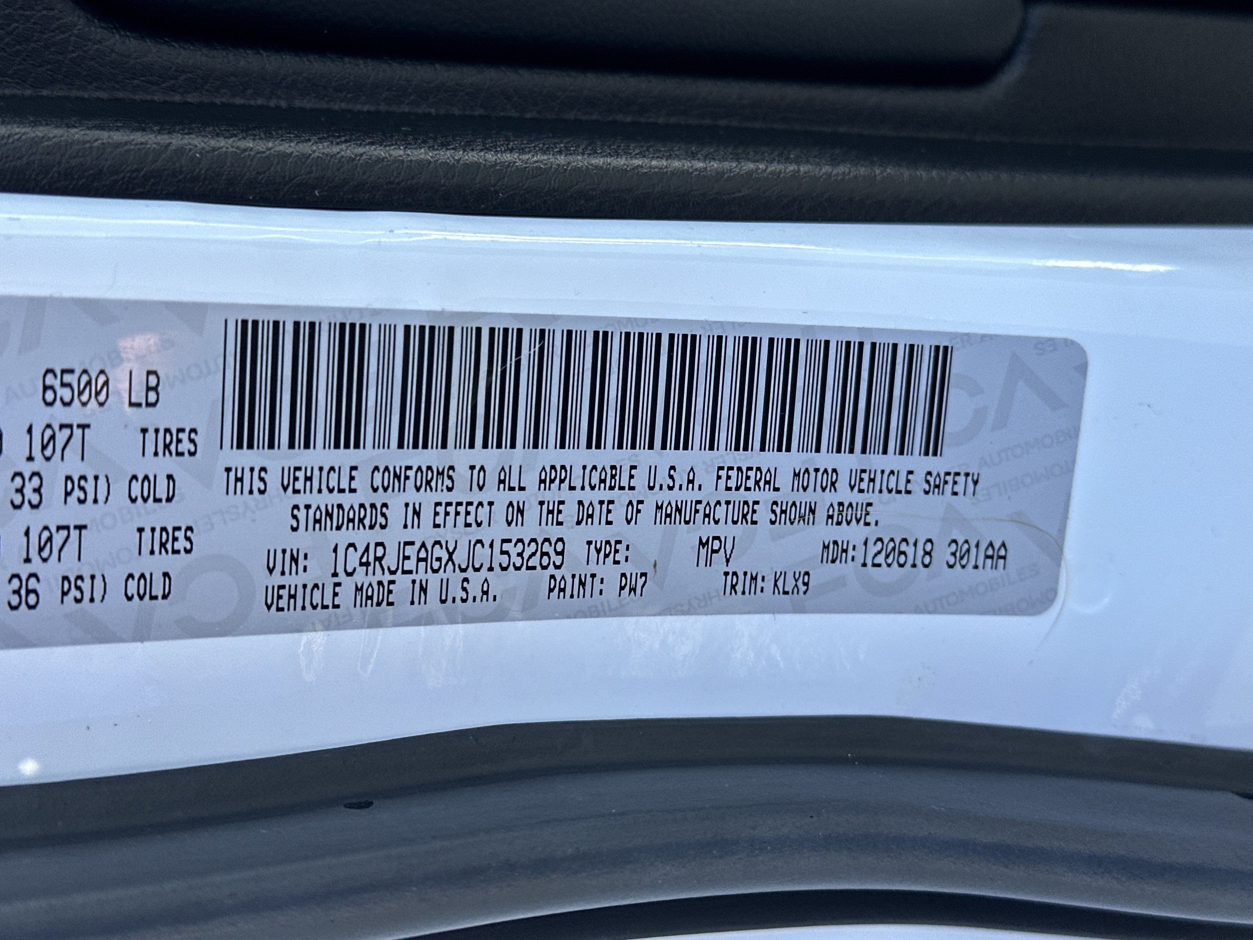 Used 2018 Jeep Grand Cherokee Altitude RWD image 29