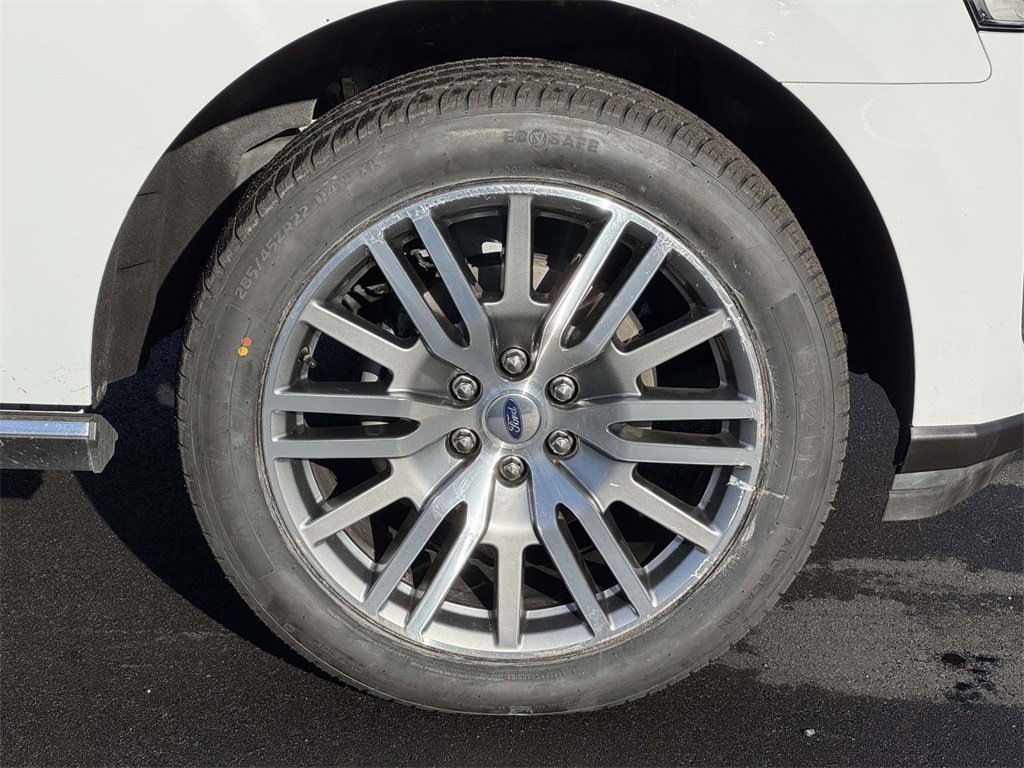 Used 2024 Ford Expedition Max Limited image 27