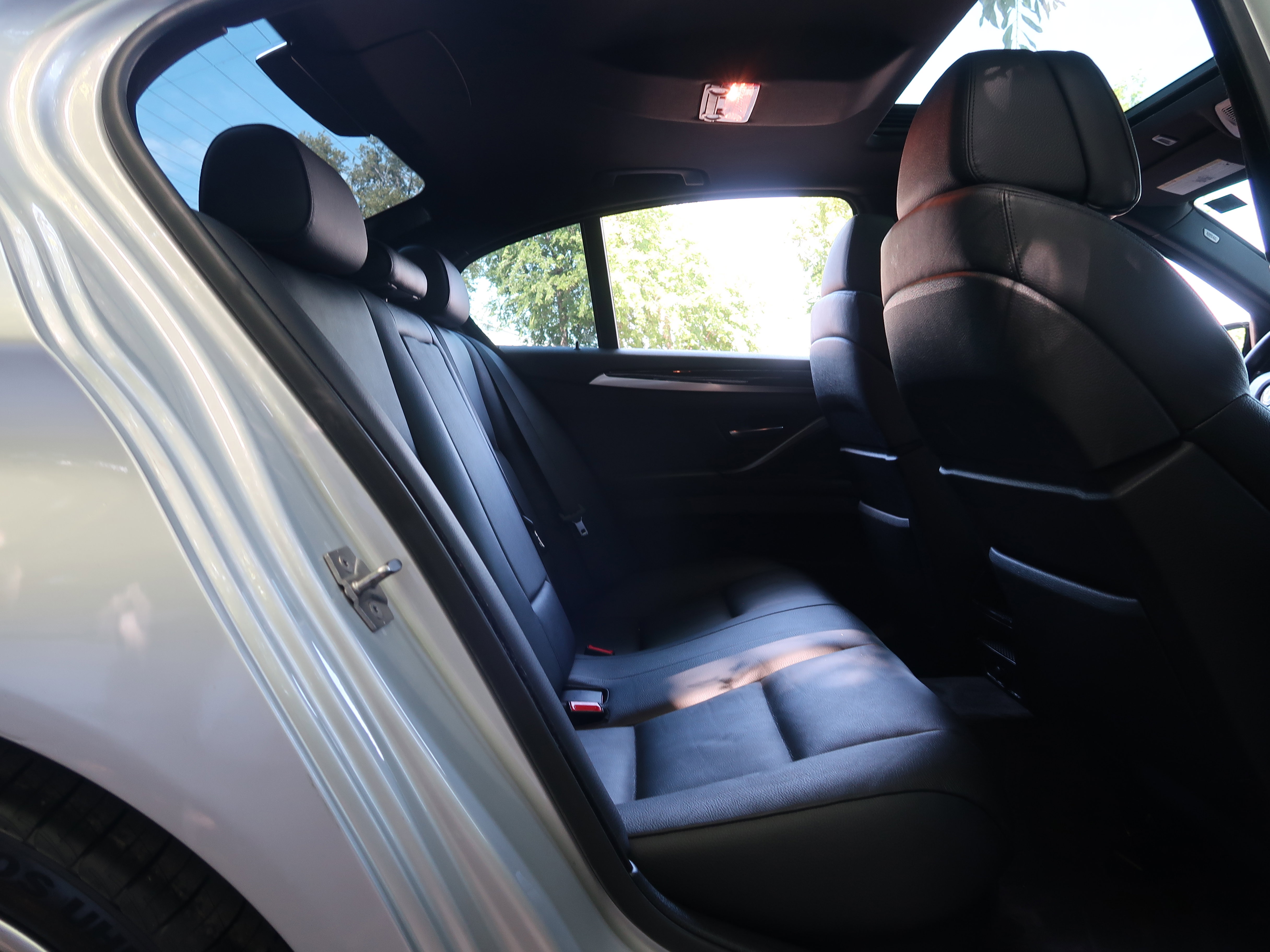 Used 2012 BMW 535i Sedan RWD image 36