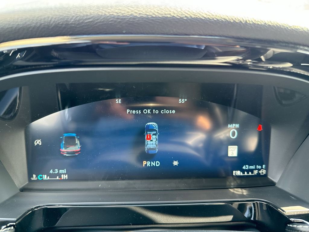 New 2026 Lincoln Corsair Premiere AWD/4WD image 11