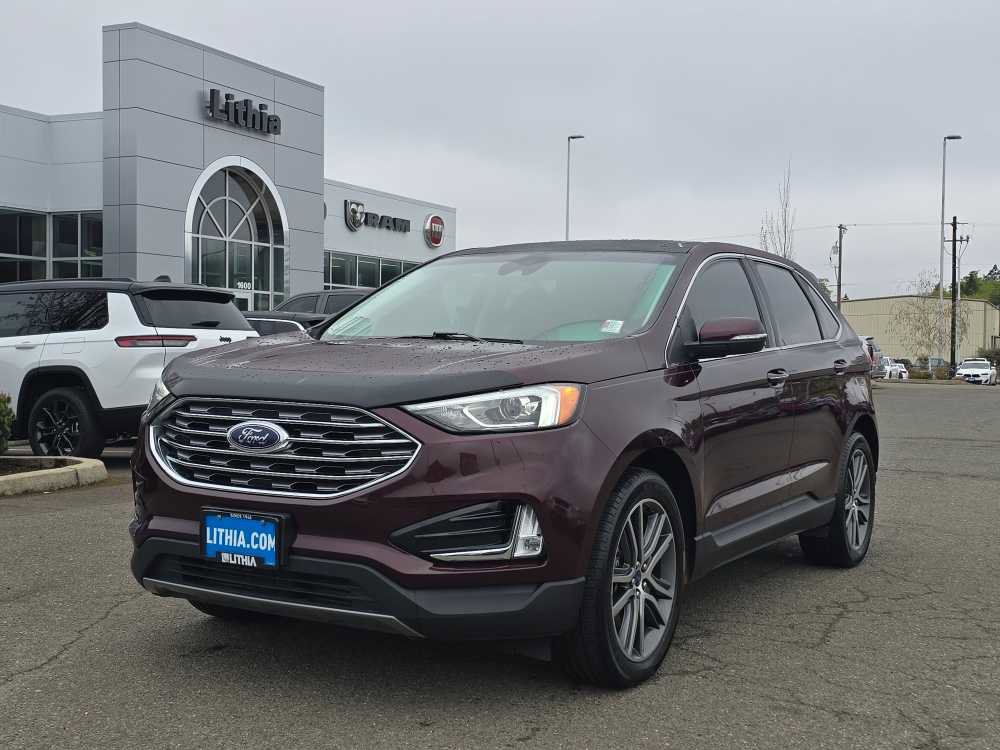 Used 2019 Ford Edge Titanium w/ Class II Trailer Tow Package image 1