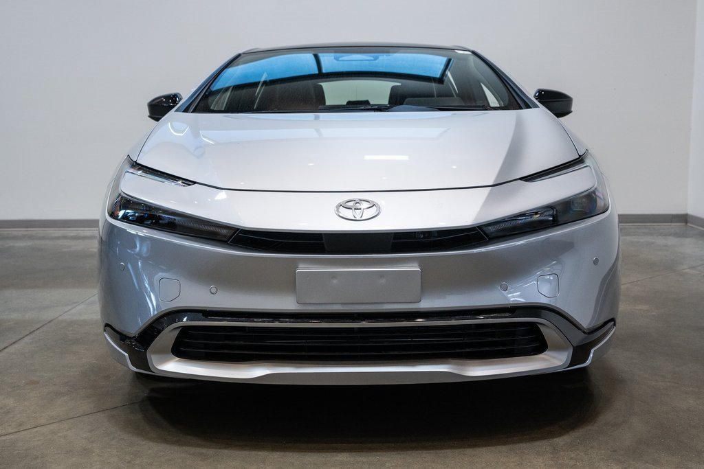 New 2026 Toyota Prius Plug-In Hybrid image 2