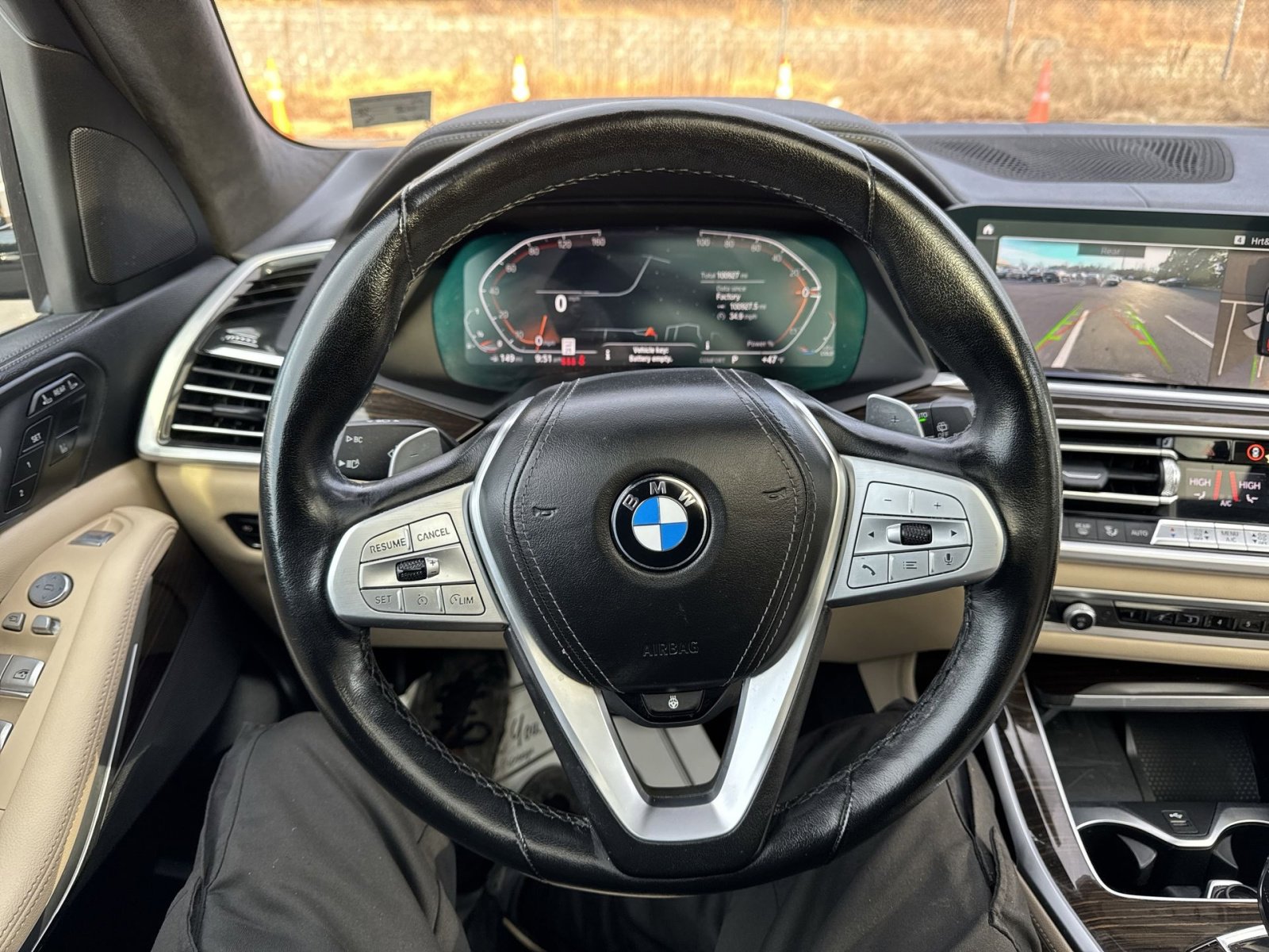 Used 2021 BMW X7 xDrive40i w/ Premium Package 2 image 18