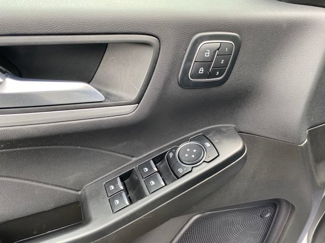Used 2024 Ford Escape Platinum AWD/4WD image 18
