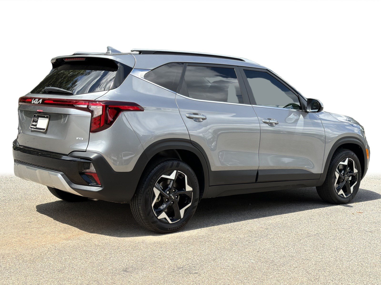 Certified 2025 Kia Seltos EX w/ EX Sunroof Package AWD/4WD image 31