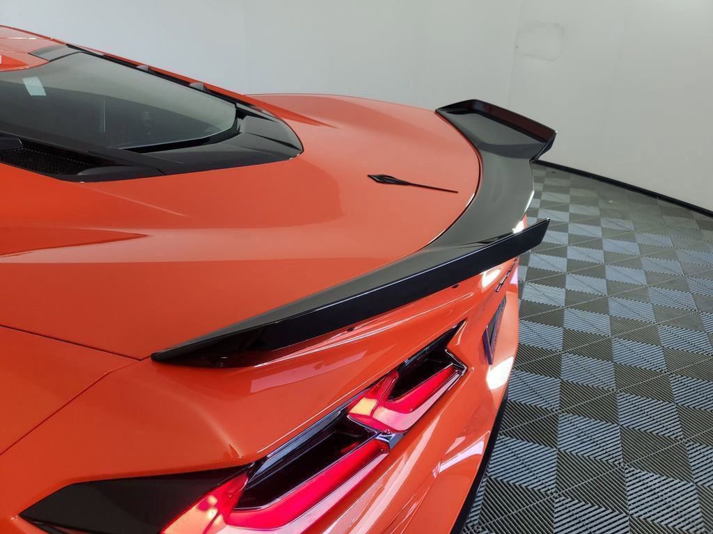 New 2025 Chevrolet Corvette E-Ray image 34