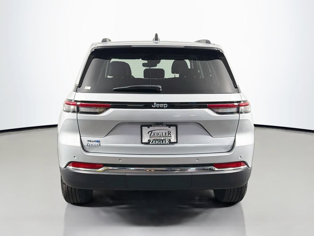Used 2022 Jeep Grand Cherokee Limited 4xe AWD/4WD image 6