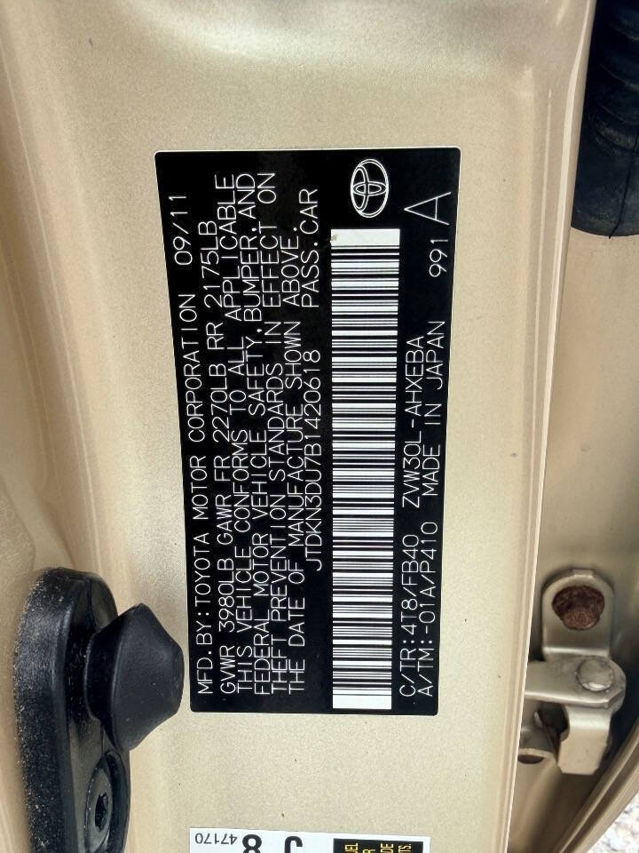 Used 2011 Toyota Prius Three FWD image 12