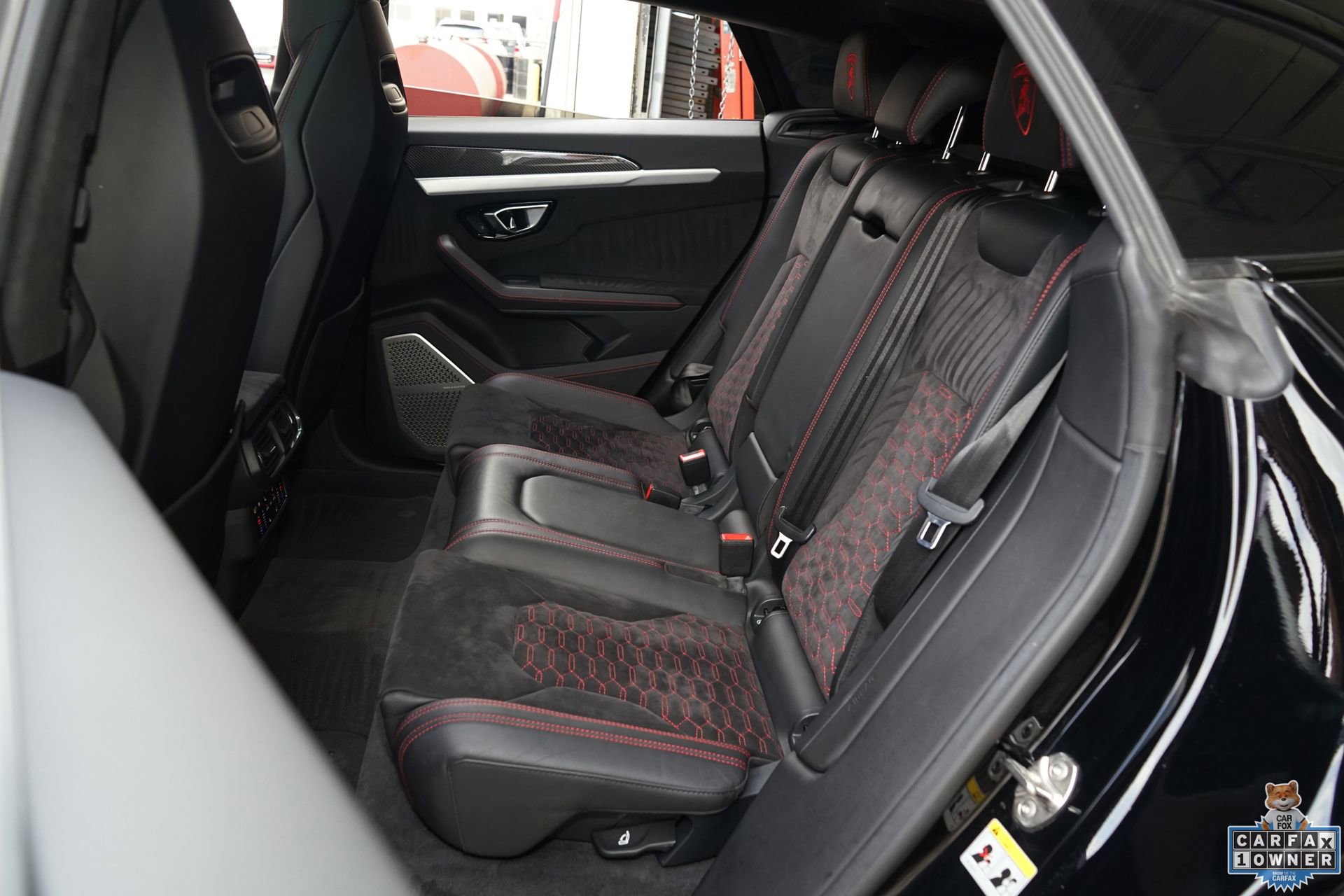 Used 2021 Lamborghini Urus image 26