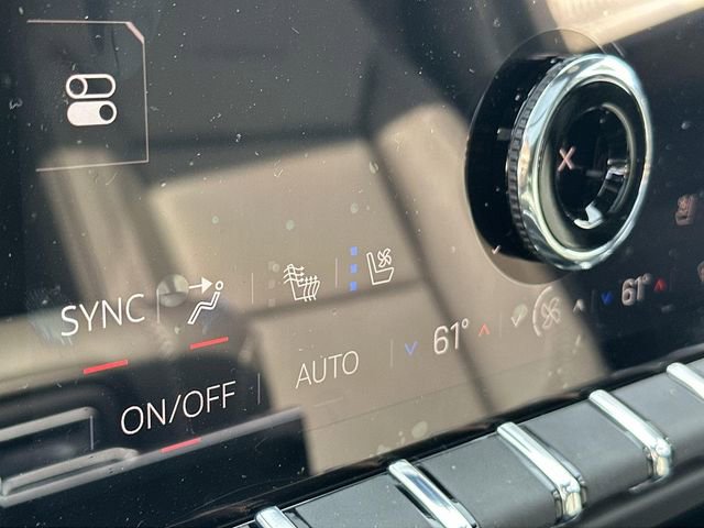 New 2026 GMC Yukon XL Denali w/ Denali Reserve Package image 18