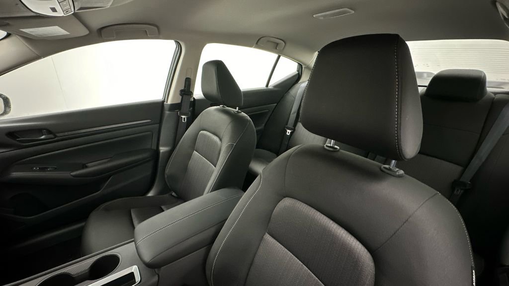 Certified 2024 Nissan Altima 2.5 S image 9