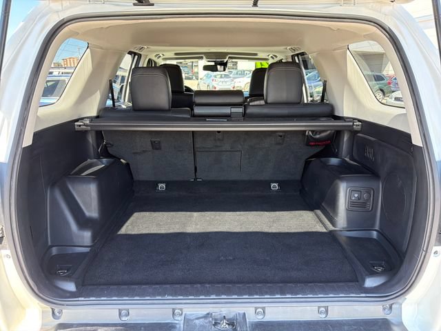 Used 2021 Toyota 4Runner Limited AWD/4WD image 29