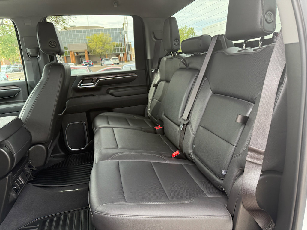 Used 2024 Chevrolet Silverado 3500 LTZ image 20