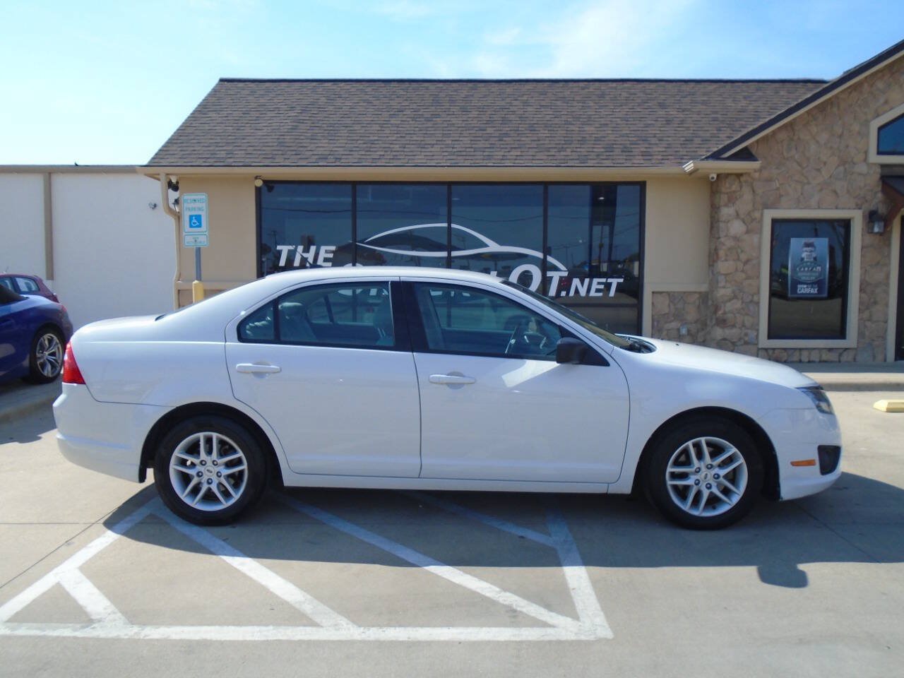 Used 2012 Ford Fusion S FWD image 5