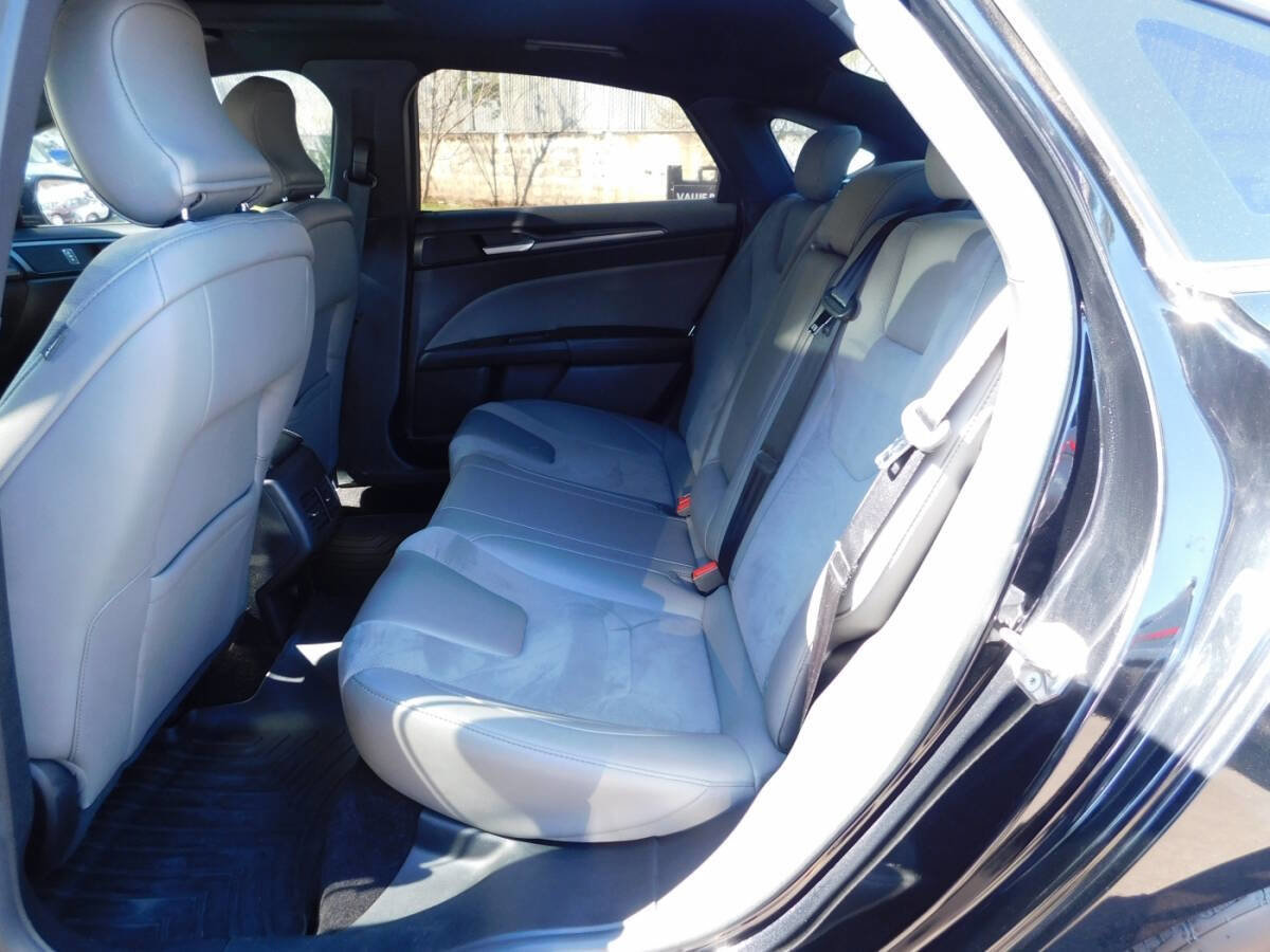 Used 2017 Ford Fusion Sport w/ Equipment Group 401A image 5