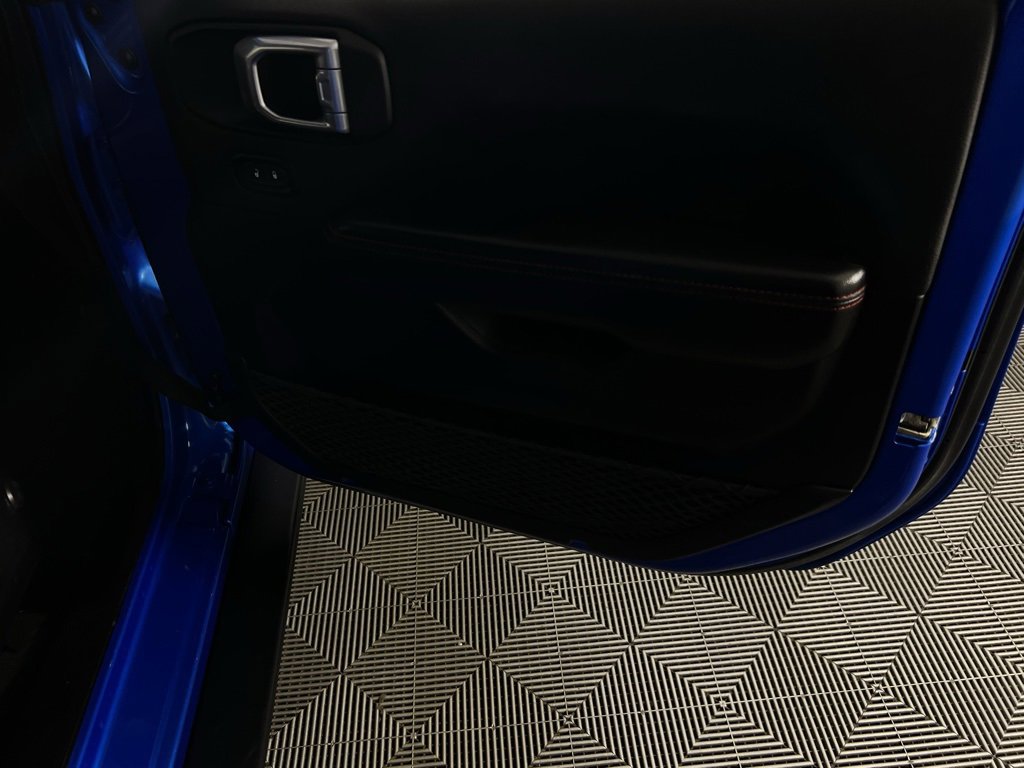 Certified 2024 Jeep Wrangler Unlimited Rubicon w/ Convenience Group image 36