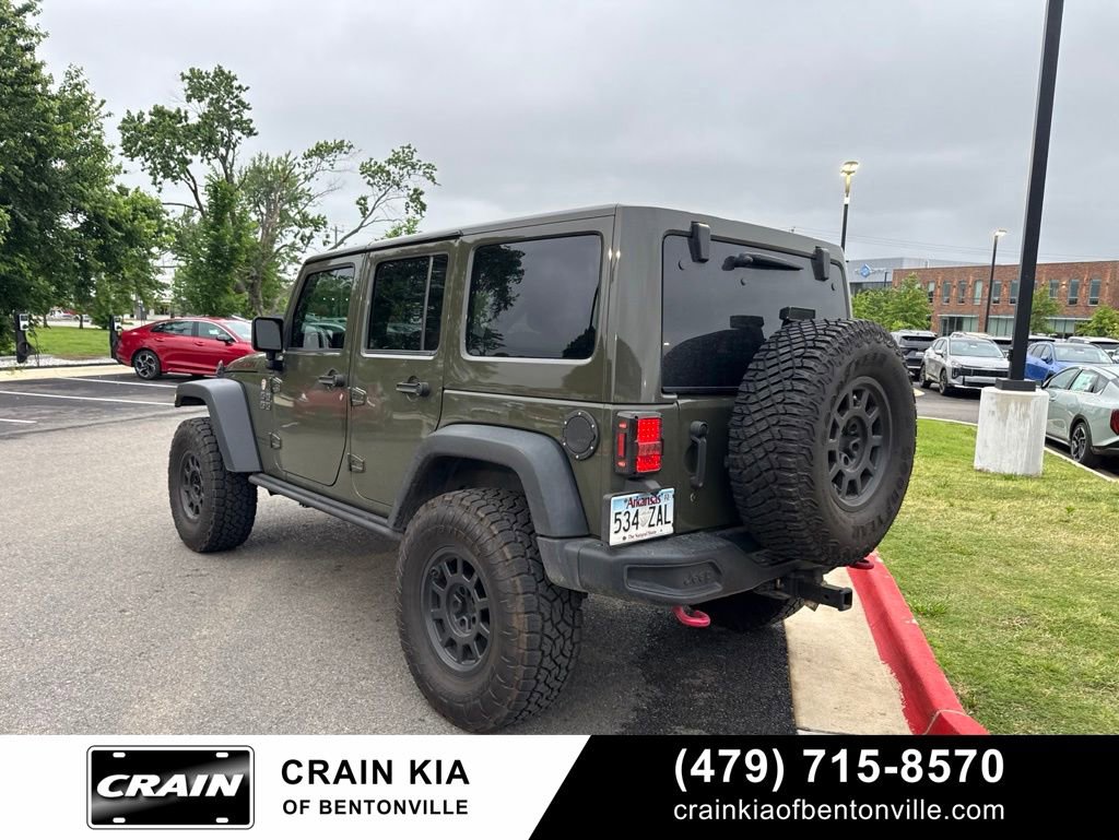 Used 2015 Jeep Wrangler Unlimited Rubicon AWD/4WD image 6
