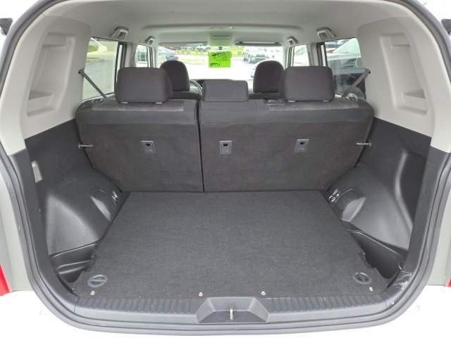 Used 2014 Scion xB image 9