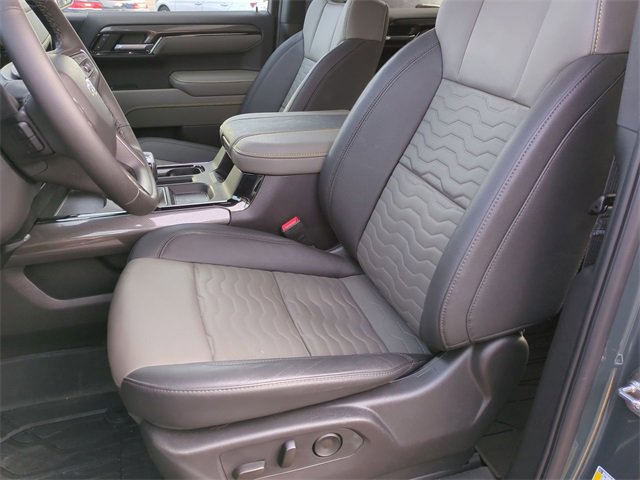 Certified 2025 Chevrolet Silverado 1500 ZR2 w/ Dark Appearance Package image 20