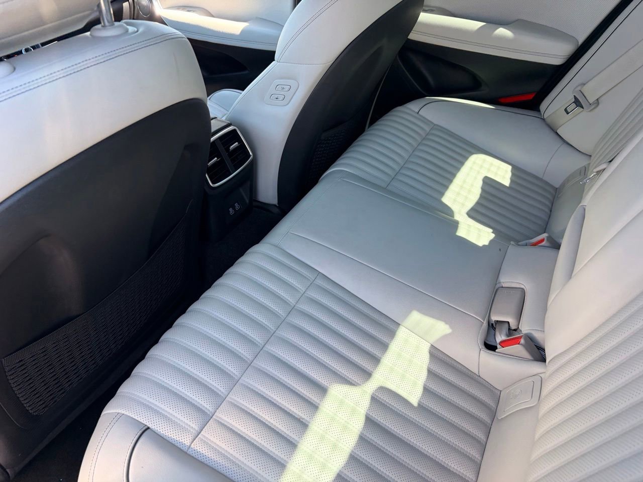 Used 2025 Genesis G70 2.5T w/ Sport Prestige Package RWD image 15
