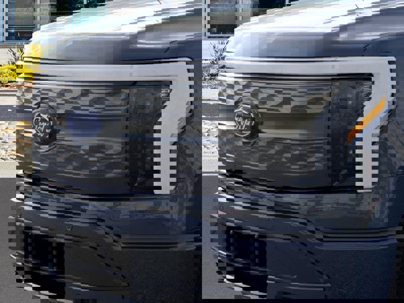 New 2025 Ford F150 Lightning Lariat image 17