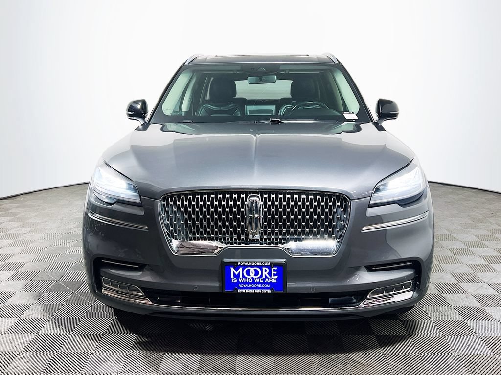 Used 2021 Lincoln Aviator Reserve w/ Equipment Group 201A AWD/4WD image 2