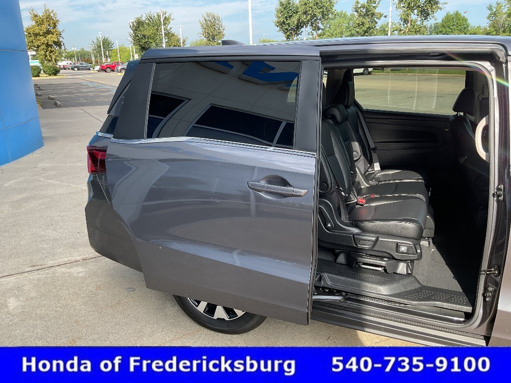 Certified 2026 Honda Odyssey EX-L image 18