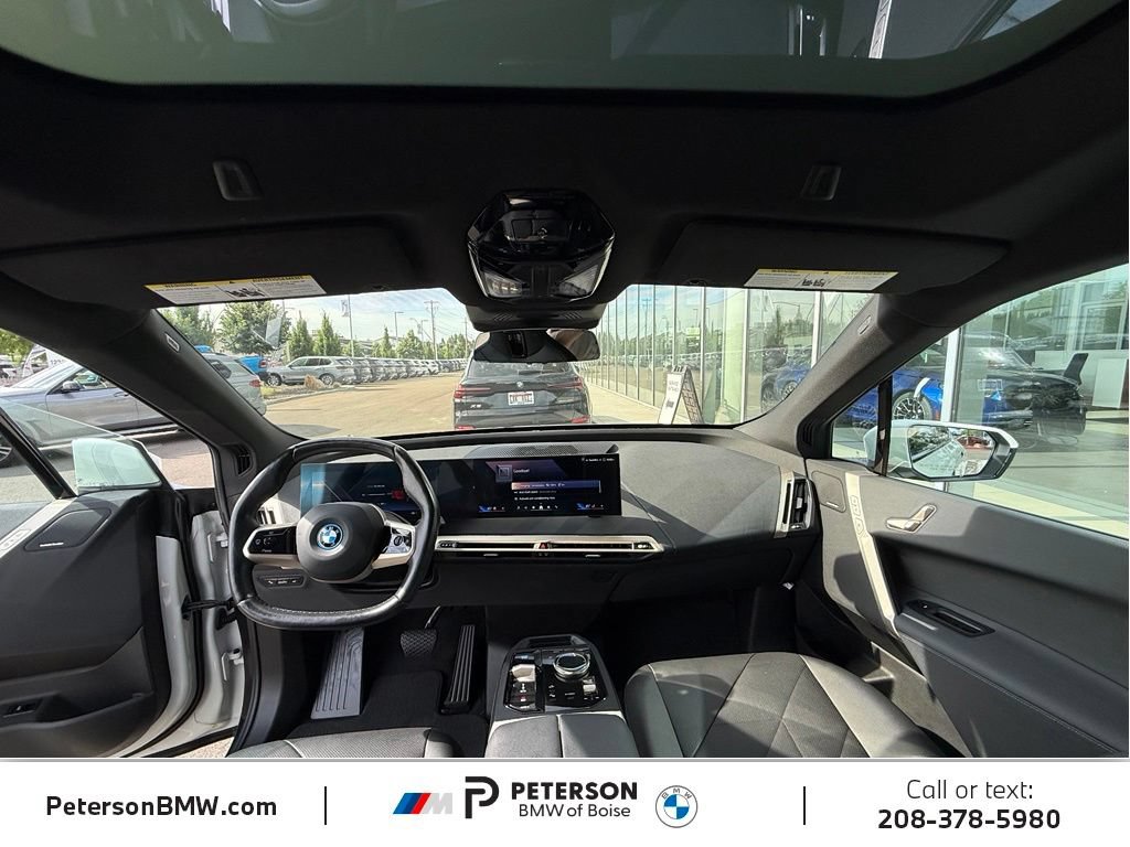 Used 2024 BMW iX xDrive50 w/ Convenience Package AWD/4WD image 20