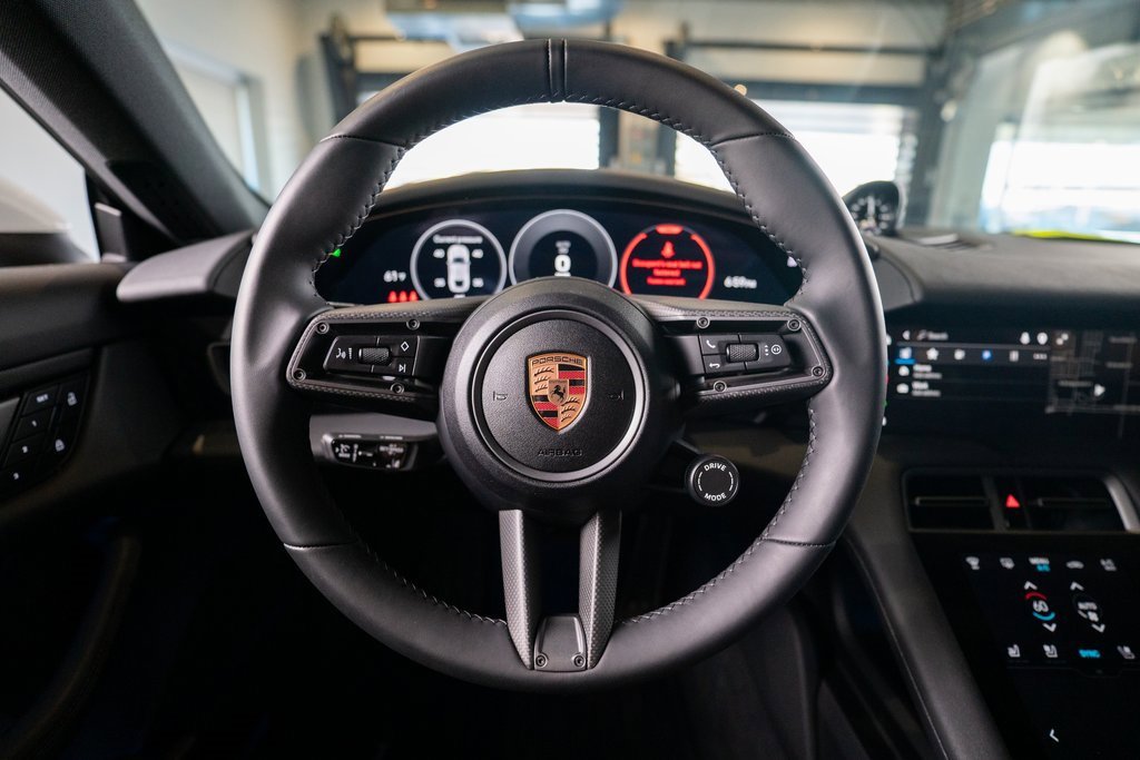 New 2025 Porsche Taycan image 36