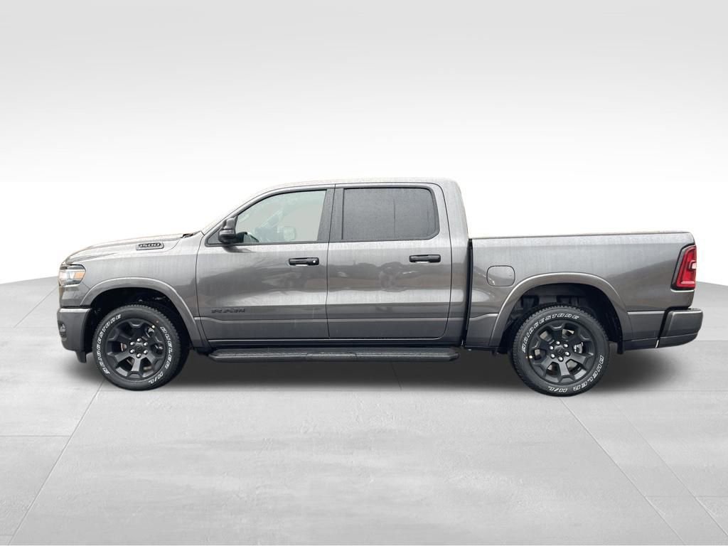 New 2026 RAM 1500 4x4 Crew Cab image 8