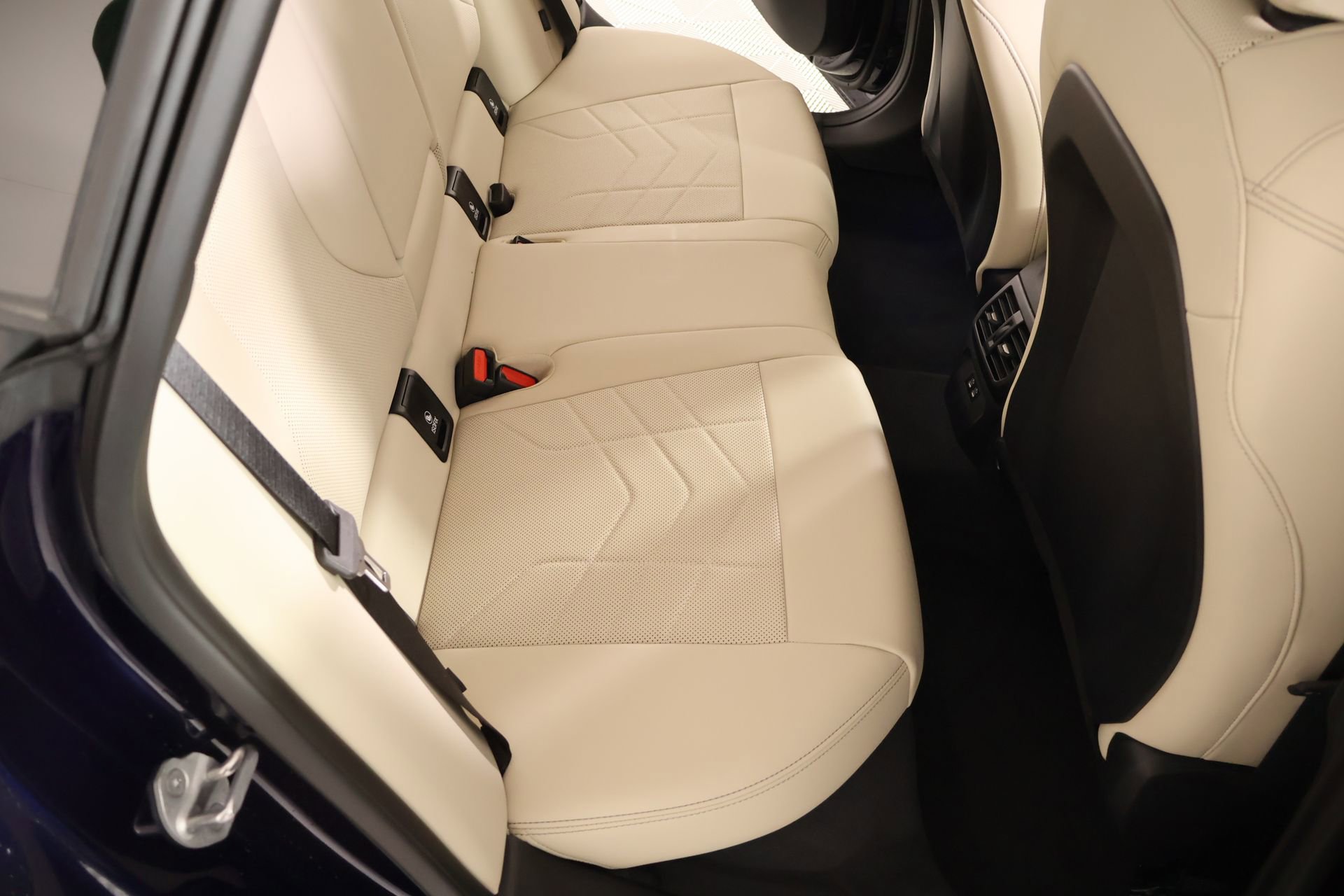New 2026 BMW 228i xDrive w/ Technology Package AWD/4WD image 14