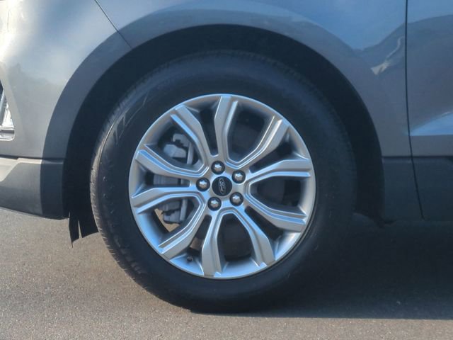 Used 2024 Ford Edge Titanium AWD/4WD image 17