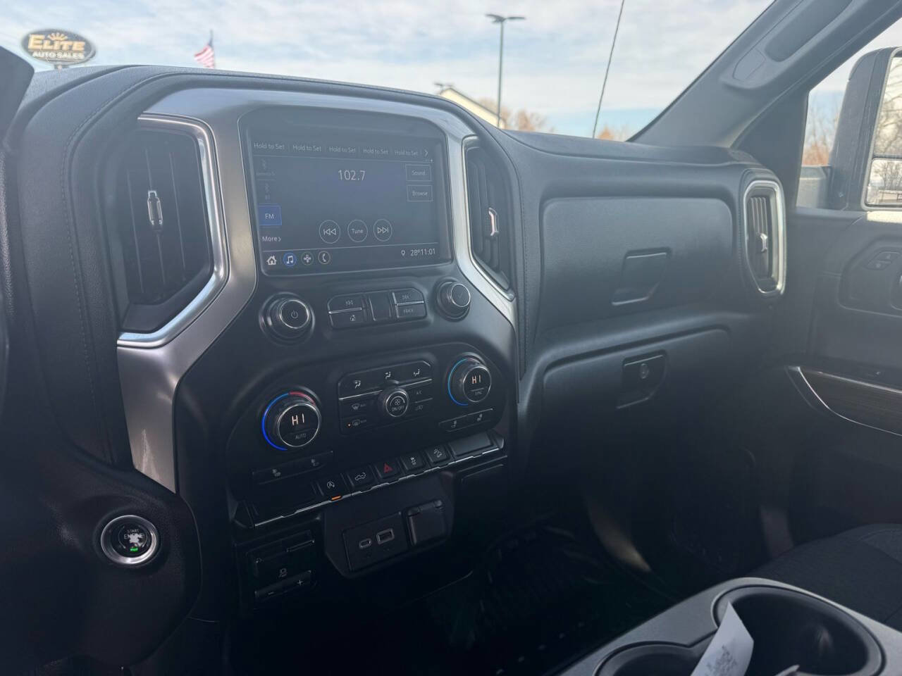 Used 2020 Chevrolet Silverado 1500 LT w/ Convenience Package image 22